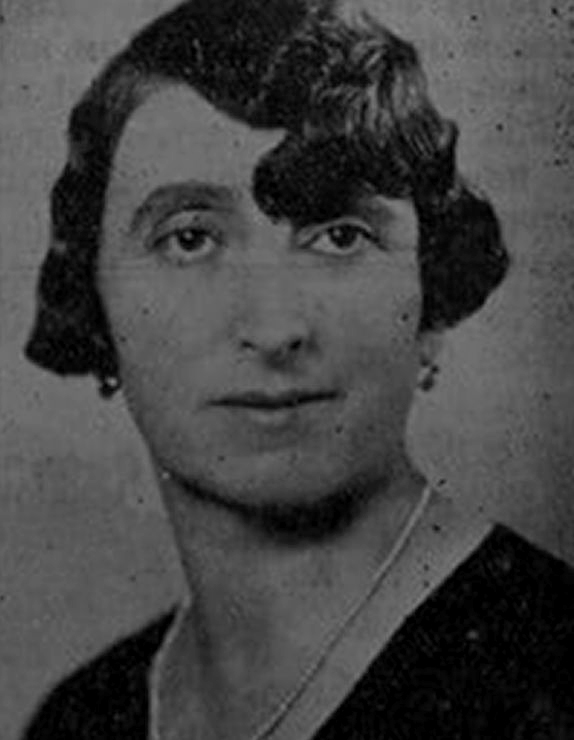 Jelena Kon (1883-1942) bavila se dobrotvoprnim radom i osnovala humanitarnu organizaciju „Kora hleba“ (1925) i Dečje obdanište. Ove organizacije bile su otvorene za sve, bez obzira na versku i etničku pripadnost. Zahvaljujući njenom zalaganju izgrađen je novi Dom Kore hleba pod pokroviteljstvom kraljice Marije Karađorđević u kojem i danas radi obdanište. Jelena Kon ubijena je u novosadskoj raciji 1942.